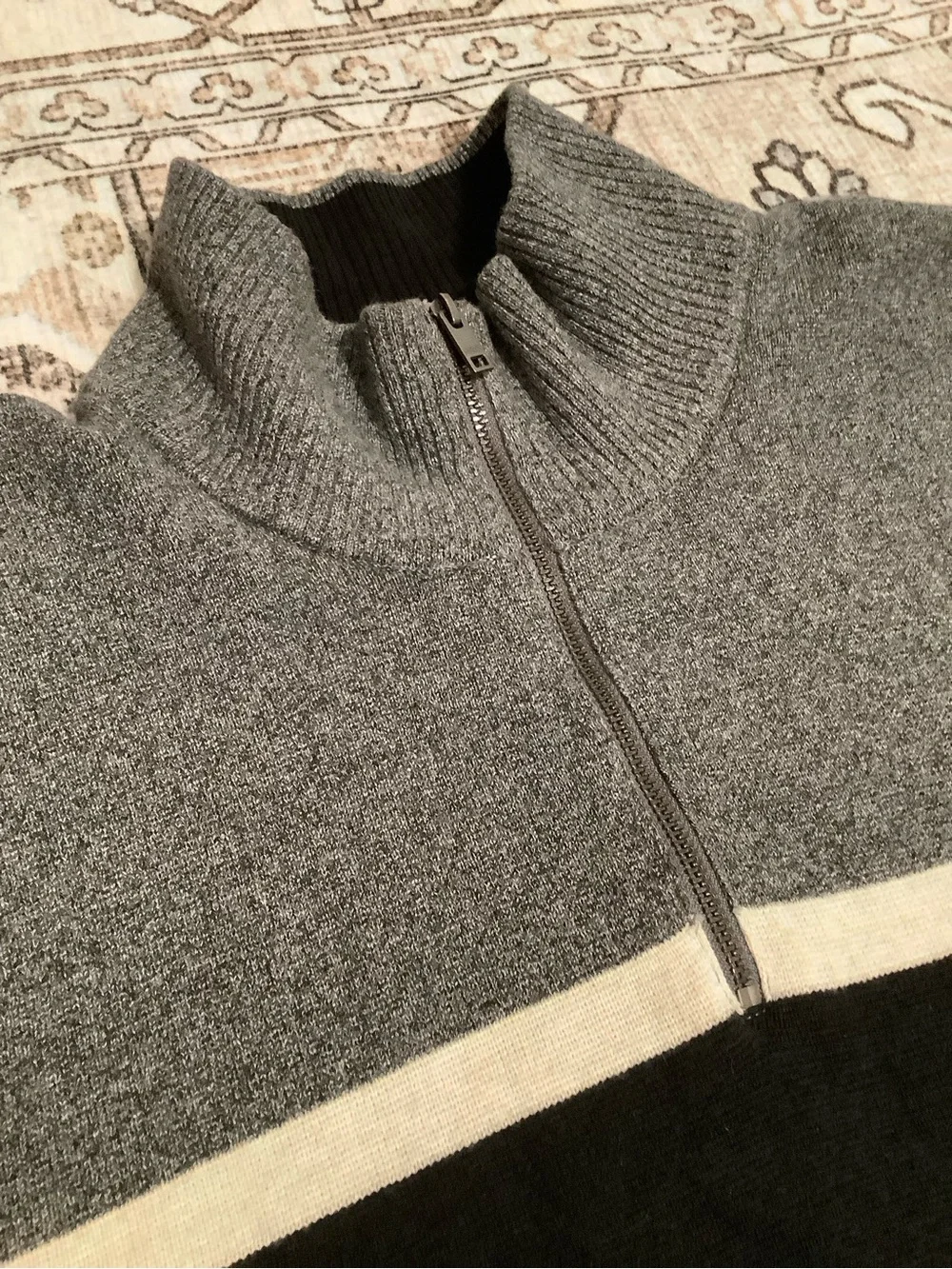Men's Half-Zip Colorblock Sweater - Gray/Black